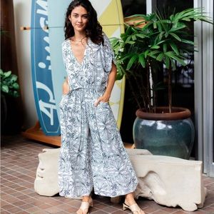 Ava Sky Jumper Kamila